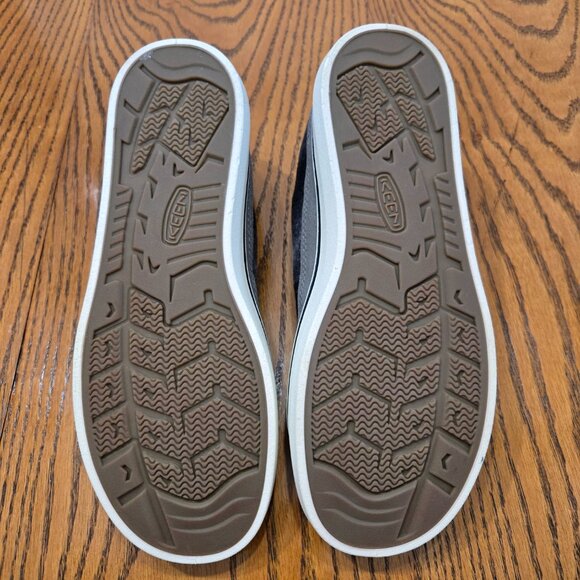 KEEN Womens Elsa IV Casual Sneakers, Size 7, Black Plaid/White - Picture 7 of 13